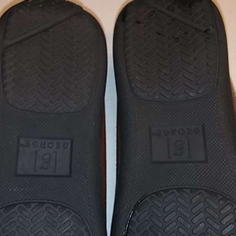 NWOT George memory foam loafers. - Picture 8 of 10